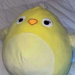 Small Aimee Yellow Chicken Squishmallow 🐤🐥💛